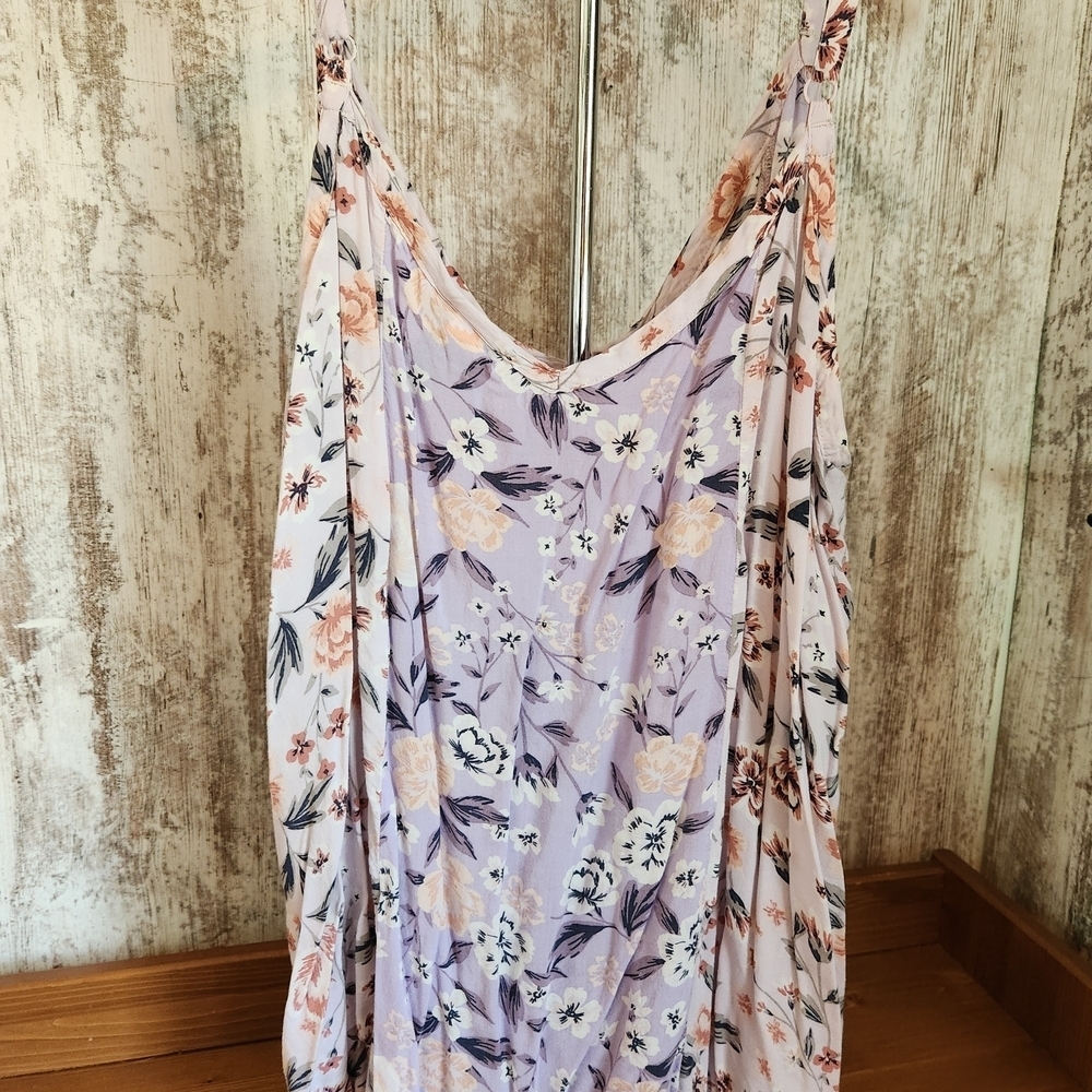 Torrid Size 2 Purple Floral Print Tank with Adjustable Spaghetti Straps